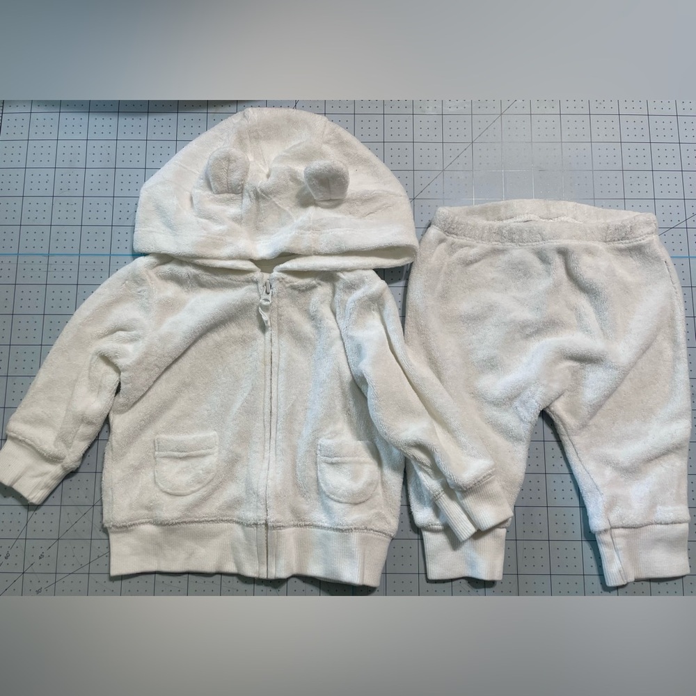 Baby White Bear Hoodie Jacket Sweatpant Jogger Set Unisex Clothes *stained* 3-6M
